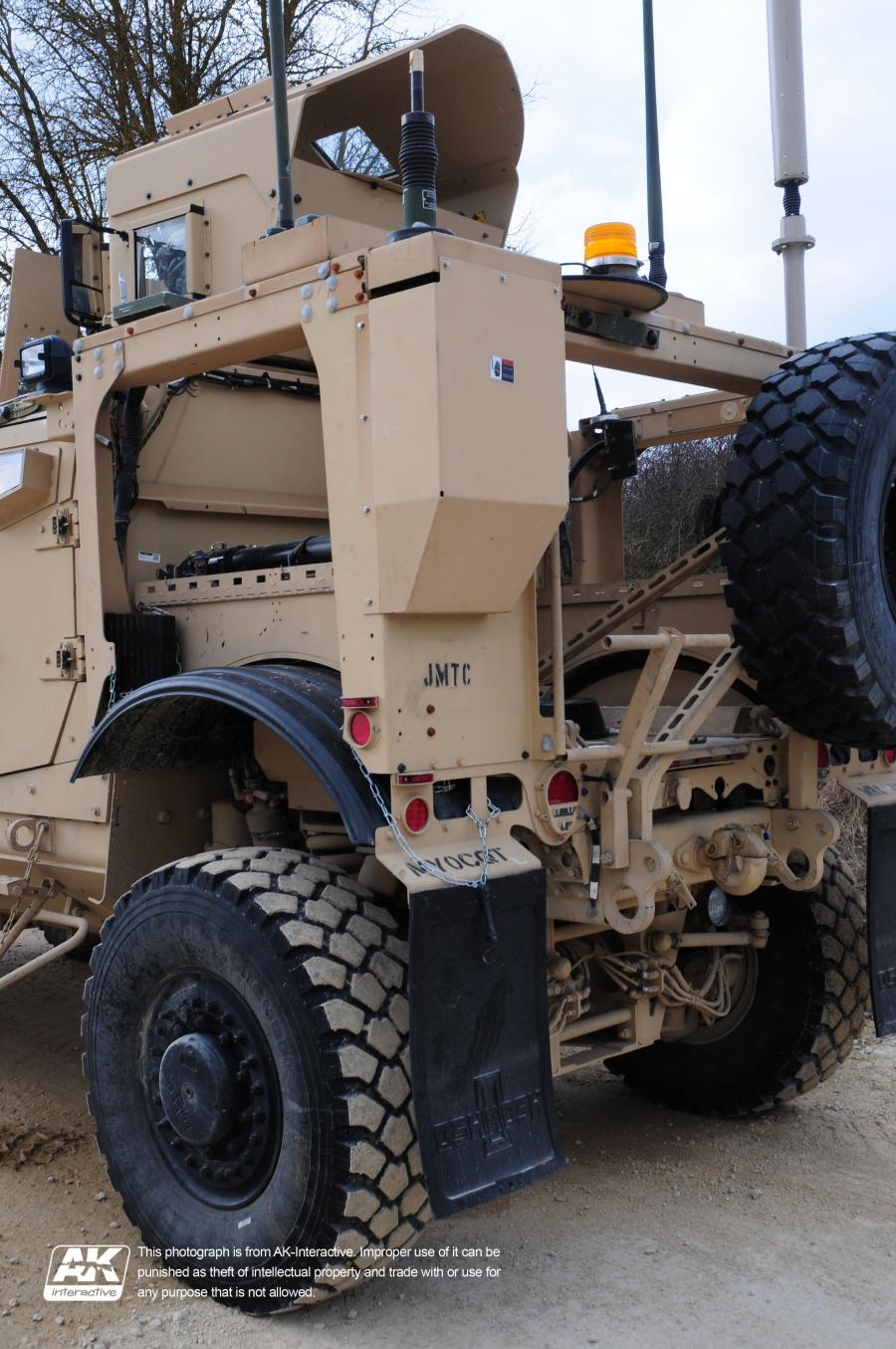  Oshkosh M-ATV 2009 года  (фото 574 из 676)